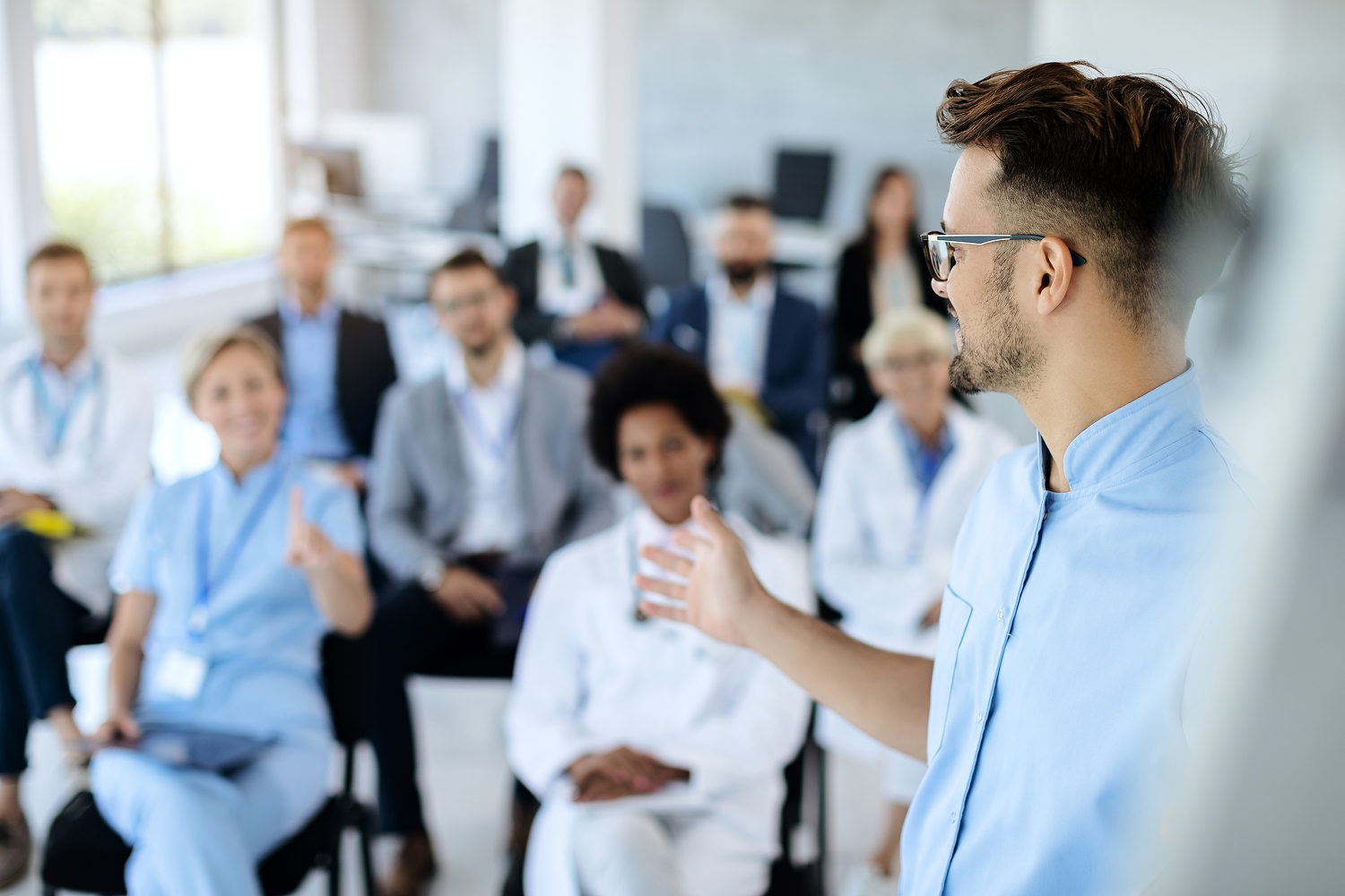 Häufig gestellte Fragen zu den Lehrgängen der Akademie